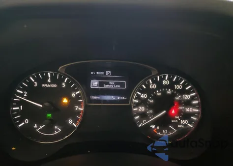 2017 Nissan Pathfinder S z USA, uszkodzony, nr VIN 5N1DR2MMXHC675411